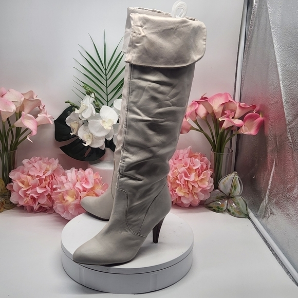 Marc Fisher MF New Cinch Knee High Leather Heeled Boots Size 6.5 - Picture 5 of 14